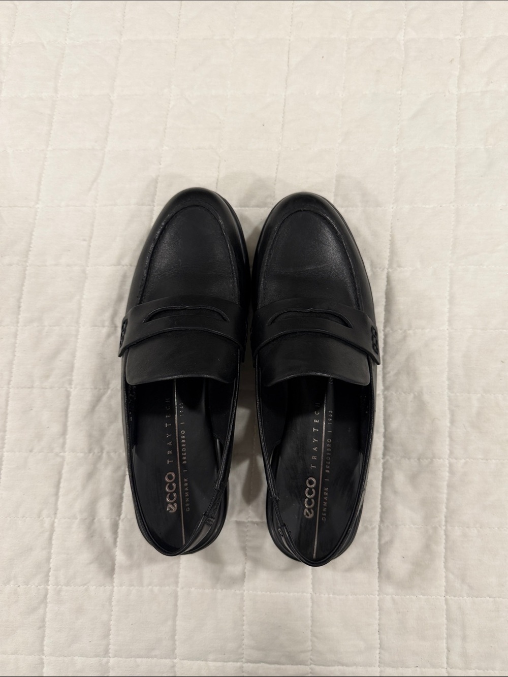 Ecco Black Leather Penny Loafers
